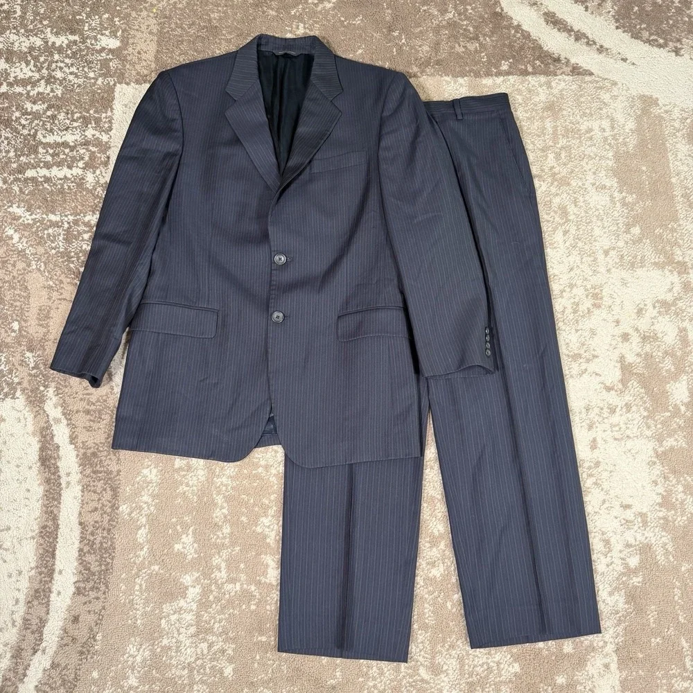 Banana Republic Suit Mens 40R 31x32 Navy Blue Striped Wool Classic Old Money